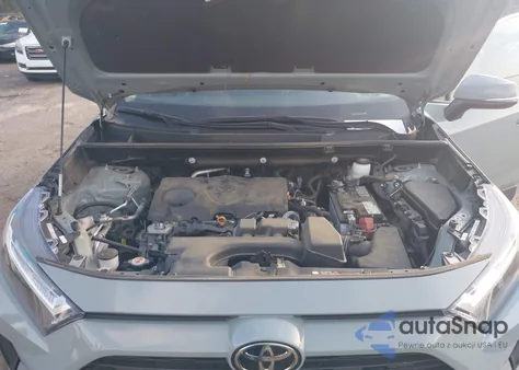 2022 Toyota Rav4 Xle z USA, uszkodzony, nr VIN 2T3W1RFV5NW218341